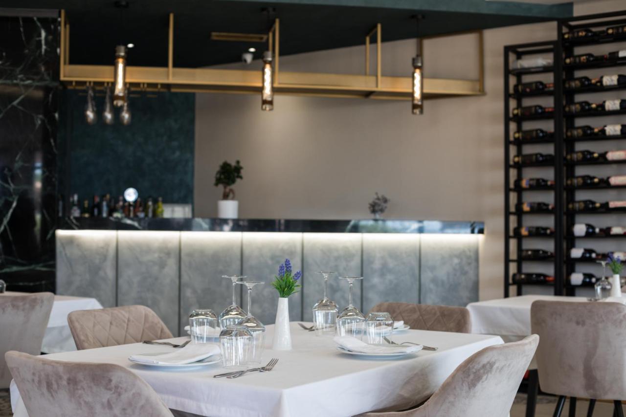 Mirage Hotel Golem  Eksteriør billede